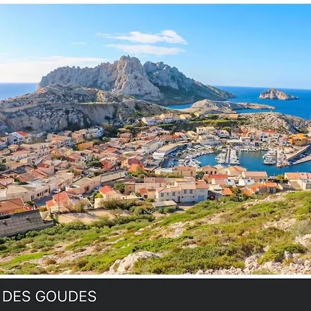 Holiday home La Flibuste Des Goudes: Calanques Seaside Retreat With Gardens