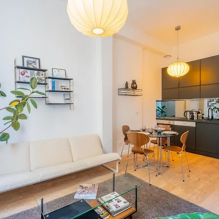 Lägenhet Chez Ninette, A 1 Minute Du Vieux Port By Weekome Marseille