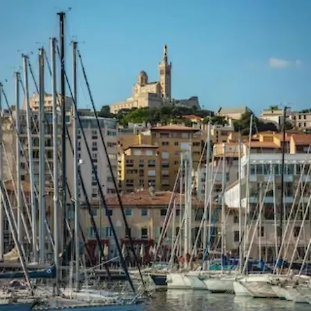 Apartment Le Loft Du Panier Design Vue Imprenable Marseilles