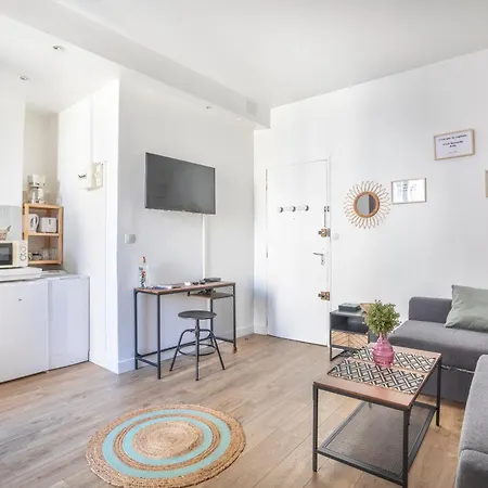 Apartment Chez Delphine - Confort Avec Terasse Sur Le Vieux Port Centre - Proche Du Panier