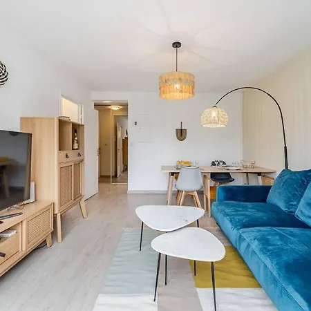 Beau T2 Avec Terrasse Proche Des Plages Apartment