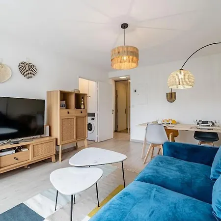 Apartment Beau T2 Avec Terrasse Proche Des Plages *