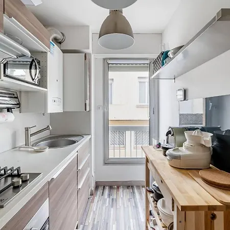 Apartment Beau T2 Avec Terrasse Proche Des Plages Marseille