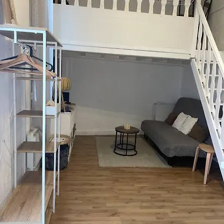 Apartment Avec Exterieur