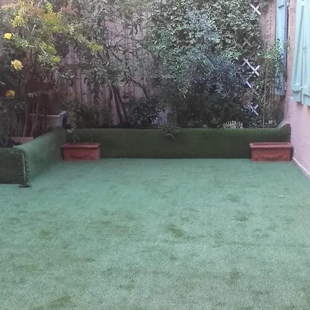 2p. Jardin Calme Centre-ville * Marseille