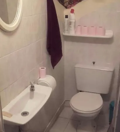 2p. Jardin Calme Centre-ville Apartment