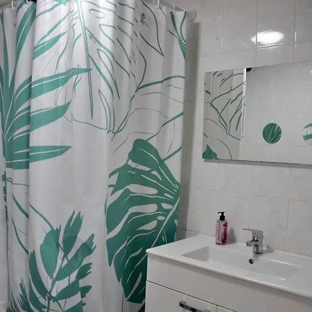 Cozy 1-Bedroom Apartment Near Vieux-Port Apartment Marseille