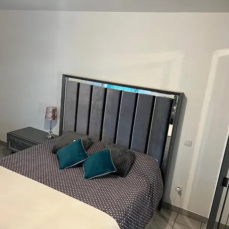 Apartment Joliette , 4 Chambres, Wifi