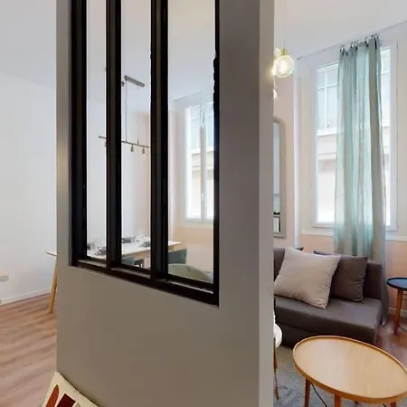 5pav T2 Centre De Apartment Marseille