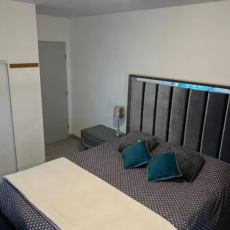 Joliette , 4 Chambres, Wifi Marseille