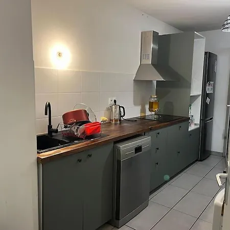 Joliette , 4 Chambres, Wifi Apartment