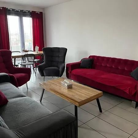 Apartment Joliette , 4 Chambres, Wifi