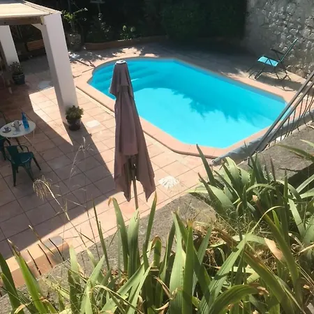 Independant Avec Piscine Et Terrasse *