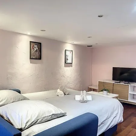 Charming Mezzanine - Historic District - Les Freres De La Loc' Marseille