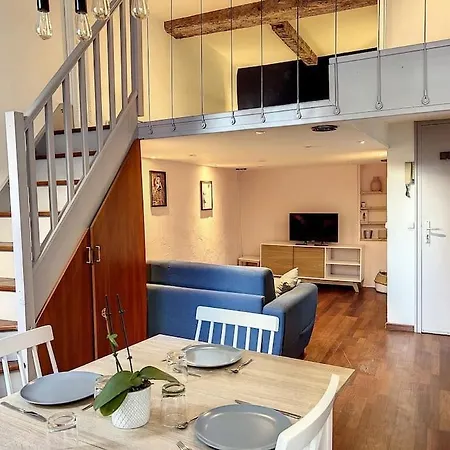 Charming Mezzanine - Historic District - Les Freres De La Loc' Apartment