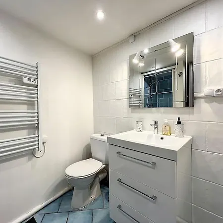 Charming Mezzanine - Historic District - Les Freres De La Loc' Apartment Marseille
