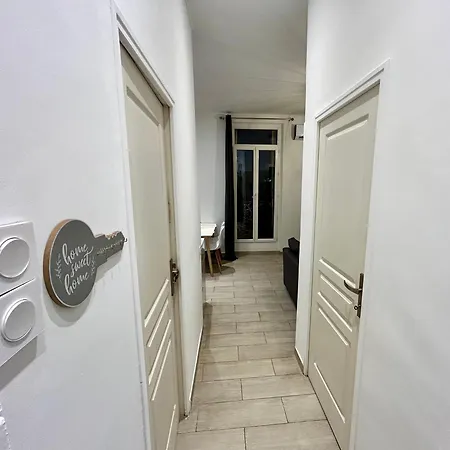 Apartment Lumineux 2 Pieces - Centre-ville Climatise - Netflix Prime Canal - Bien Place Marseille