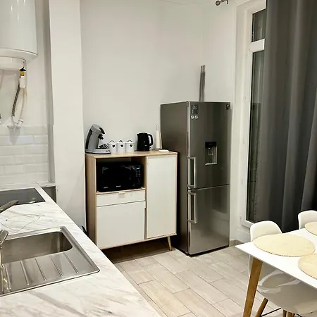Lumineux 2 Pieces - Centre-ville Climatise - Netflix Prime Canal - Bien Place