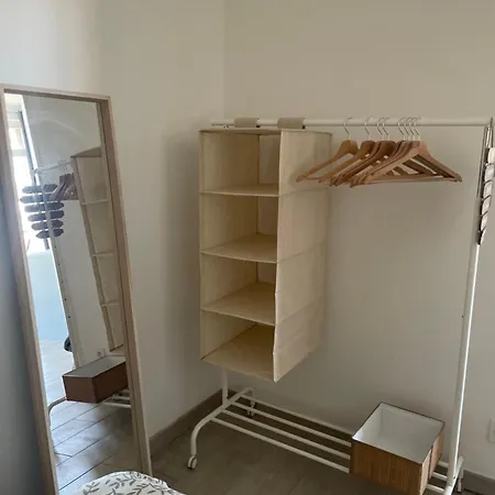 Lumineux 2 Pieces - Centre-ville Climatise - Netflix Prime Canal - Bien Place Apartment