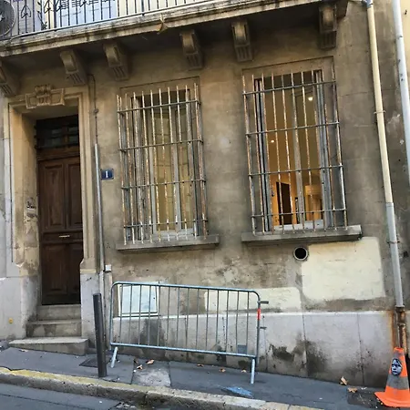 Apartment Flc-panier- Old Port 500m - T3- 2 Bedrooms -maxi 6 Guests