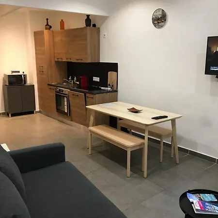 Flc-panier- Old Port 500m - T3- 2 Bedrooms -maxi 6 Guests