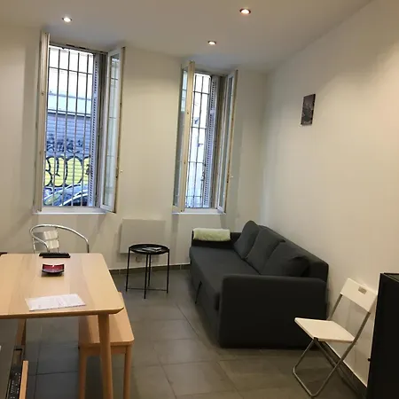 Flc-panier- Old Port 500m - T3- 2 Bedrooms -maxi 6 Guests * Marseille