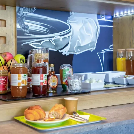 Ibis Budget Timone Hotel