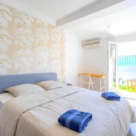 Escapade Vieux-port Balneo Cine-terrasse By Weekome Apartment *