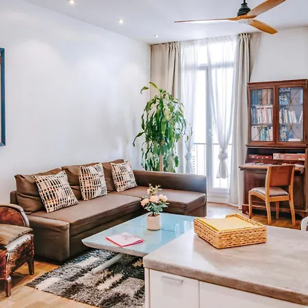 Design, Plein Centre Apartment *