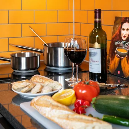 Staycity Centre Vieux Port 3* Marsella