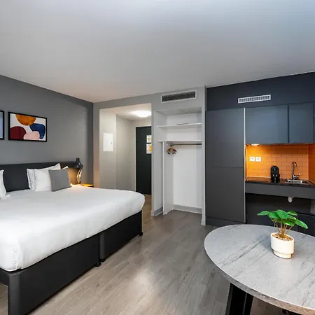 Staycity Centre Vieux Port 3* Marseilles