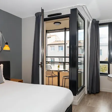 Staycity Centre Vieux Port Marseilles