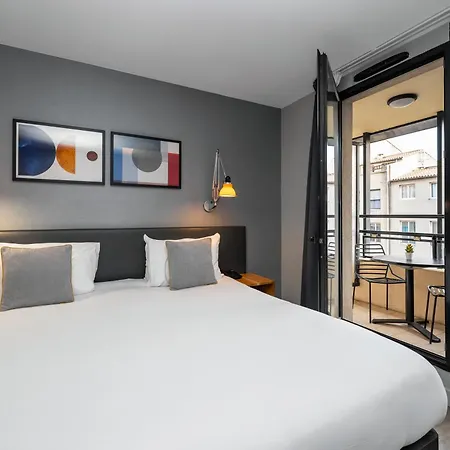 Staycity Centre Vieux Port Aparthotel Marseilles