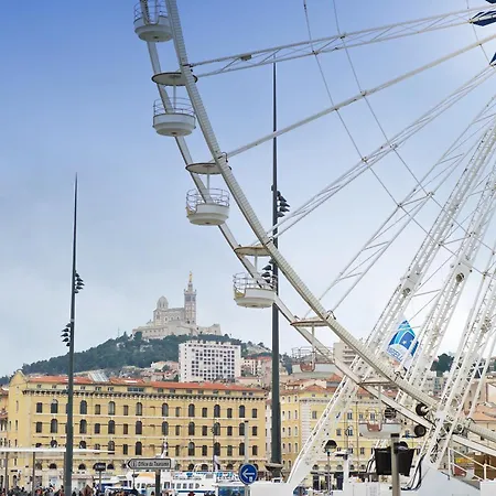 Staycity Centre Vieux Port 3*