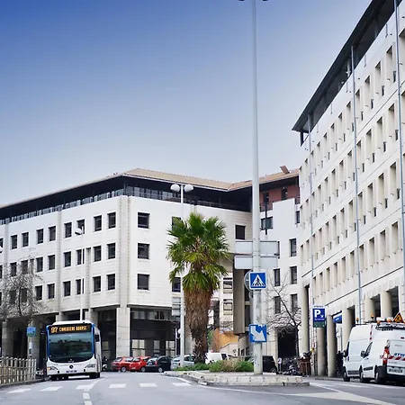 Staycity Centre Vieux Port Aparthotel Marseilles