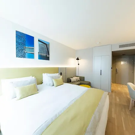 Hotel Crowne Plaza - Le Dome 4*