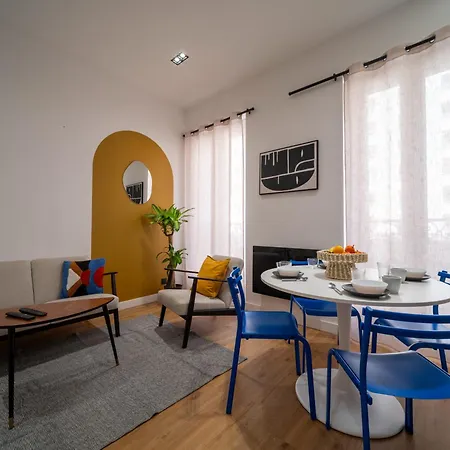 Apartment Equipe 3 Chambresterrasse Du Port