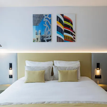Crowne Plaza - Le Dome Hotel