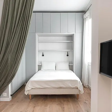 Apartment Architecte Catalans- Bord De