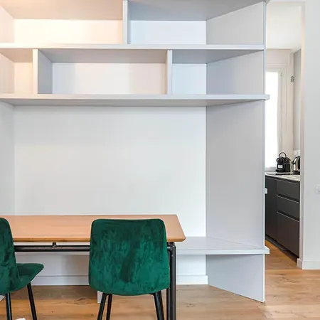 Architecte Catalans- Bord De Apartment *