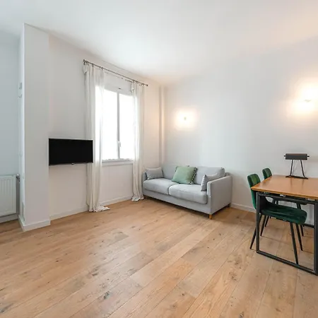 Apartment Architecte Catalans- Bord De *