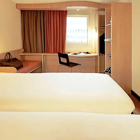 Ibis Centre Gare Saint Charles 3* Marseille