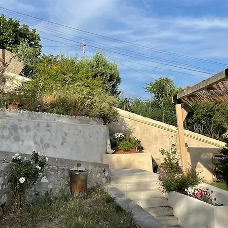 Superbe Terrasse Avec Vue Panoramique Sur La *
