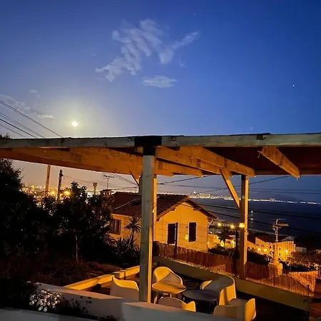 Superbe Terrasse Avec Vue Panoramique Sur La Marseille