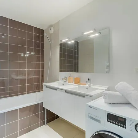 Holiday home Superbe T3 Proche Vieux-port *