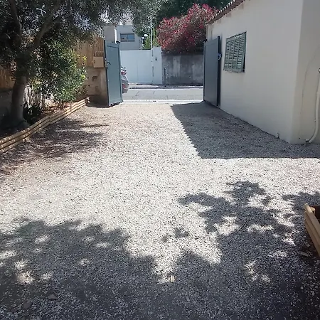Maison Avec Jardin Holiday home