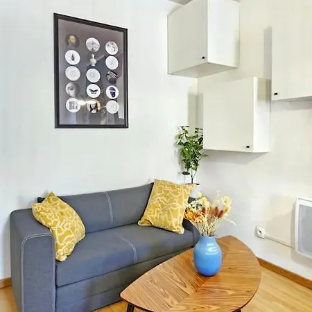Air-conditioned With 2 Balconies *