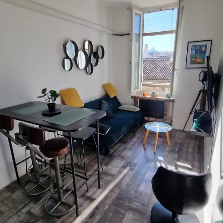 Apartment T2 La Joliette Sur Notre Dame *