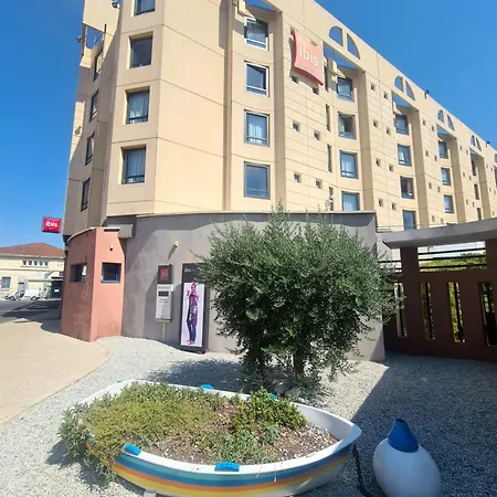 Hotel Ibis Centre Gare Saint Charles 3*