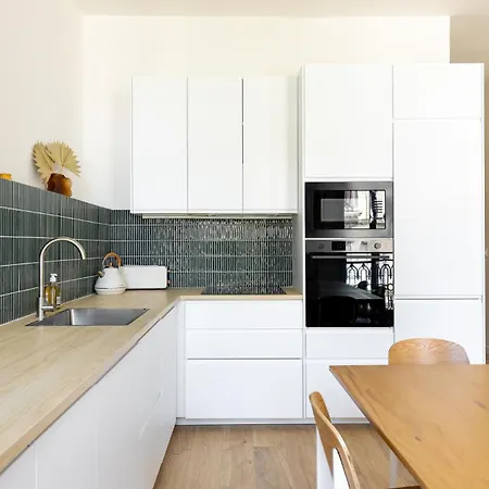 Apartment 90m2 Design, Calme, Wifi, Clim, Netflix